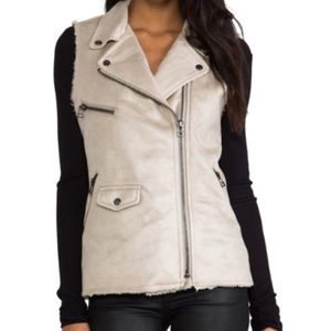Sanctuary Beige Faux Fur Suede Zip Up Vest